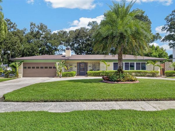 506 S LARRY CIRCLE , BRANDON, FL 33511