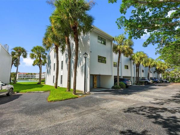 12140 CAPRI CIRCLE S, TREASURE ISLAND, FL 33706