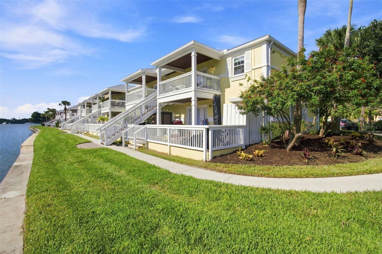 3889 Pompano Drive Se, Unit A, Saint Petersburg, FL 33705 Photo