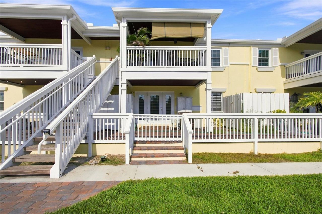 3889 Pompano Drive Se, Unit A, Saint Petersburg, FL 33705 Photo