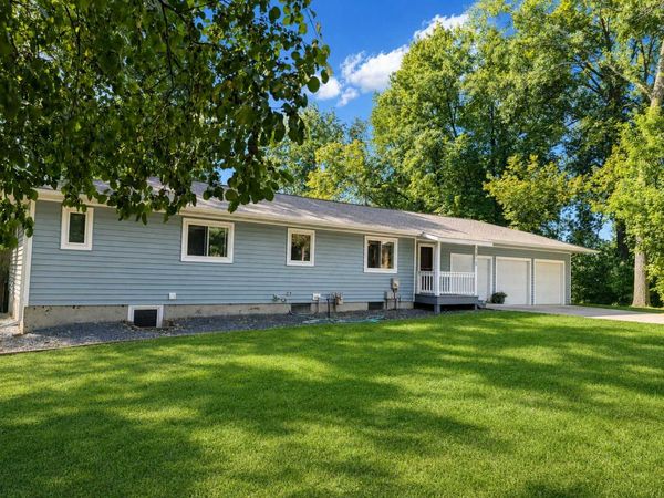 1615 Archwood Road, Minnetonka, MN 55305