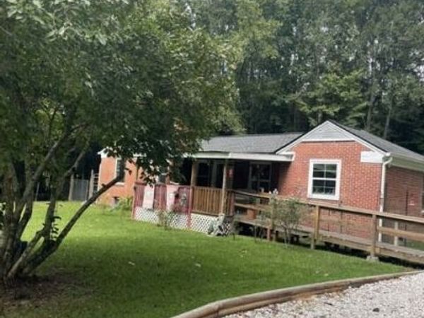 114 Maple Drive, Hogansville, GA 30230