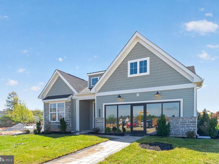 3107 Grantarthur Court, Whitehall, PA 18052 Main Photo