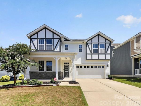 17401 Carolina Hickory Drive, Huntersville, NC 28078