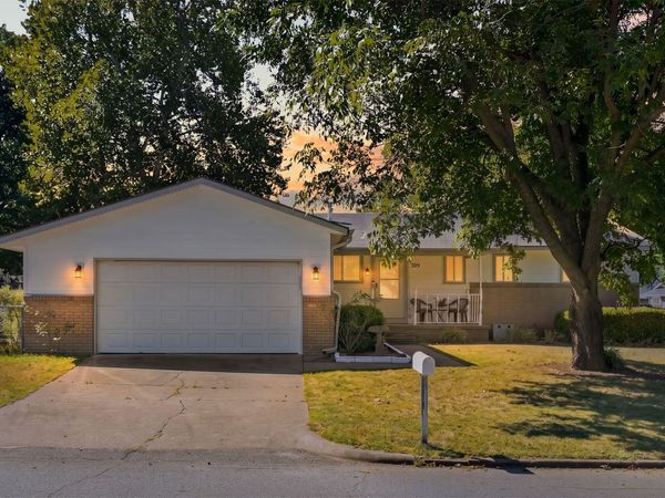 309 W Vandalia Street , Broken Arrow, OK 74012