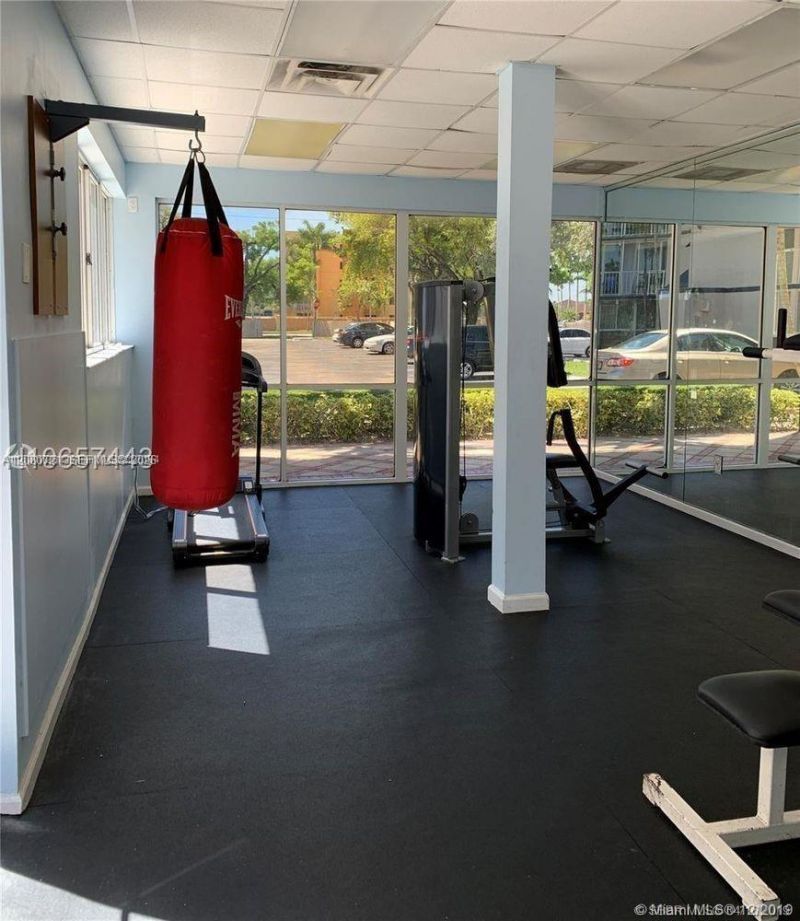 6955 NW 186th St , Unit F205, Hialeah, FL 33015 Photo