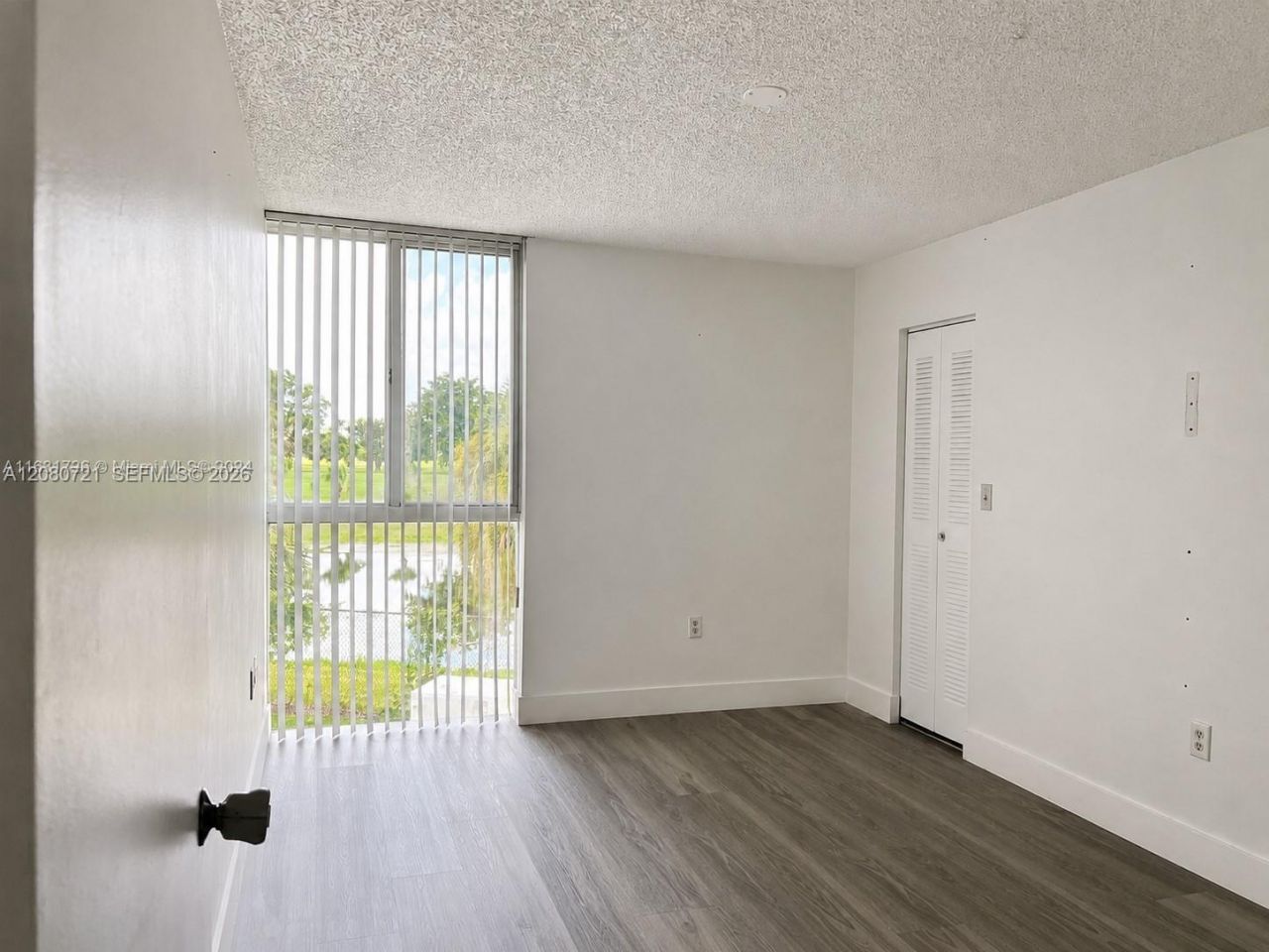 6955 NW 186th St , Unit F205, Hialeah, FL 33015 Photo