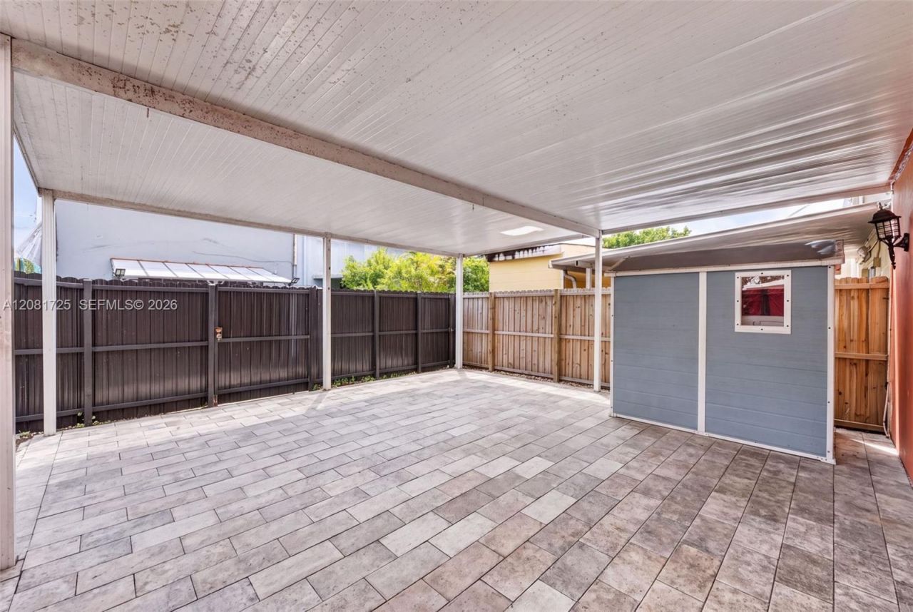 6965 W 2nd Way , Hialeah, FL 33014 Photo
