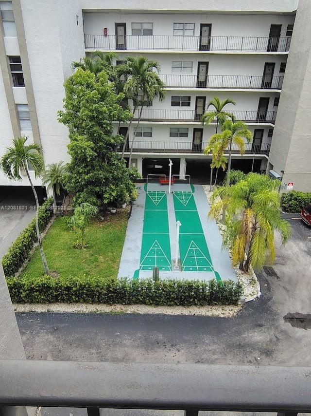 201 178th Dr , Unit 438, Sunny Isles Beach, FL 33160 Photo