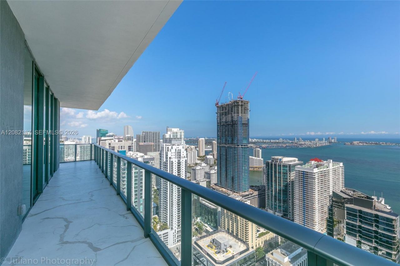 1300 S Miami Ave, Unit PH5101, Miami, FL 33130 Photo