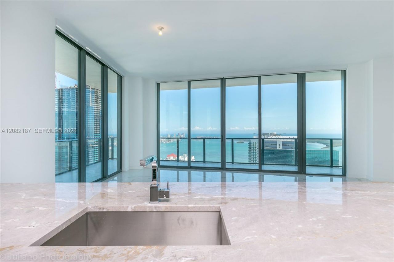 1300 S Miami Ave, Unit PH5101, Miami, FL 33130 Photo