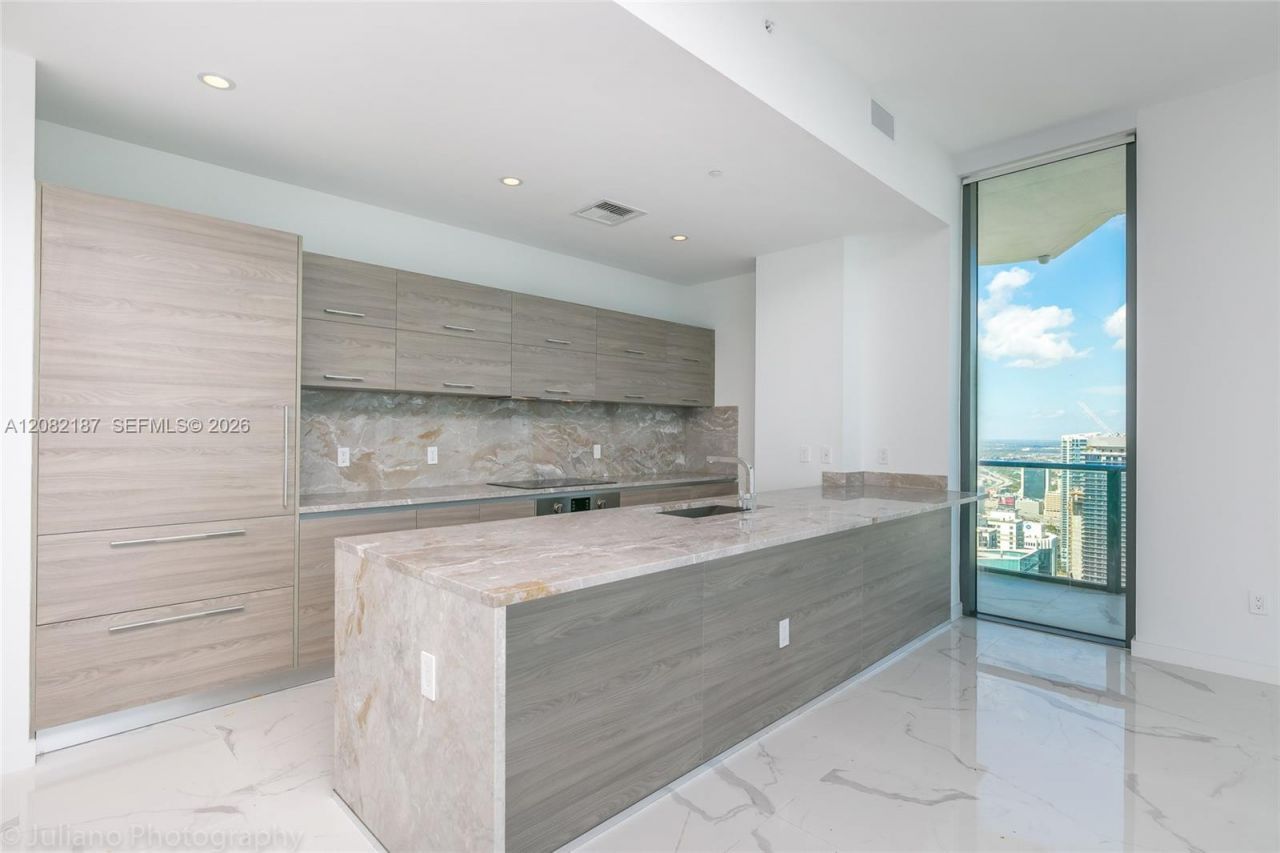 1300 S Miami Ave, Unit PH5101, Miami, FL 33130 Photo