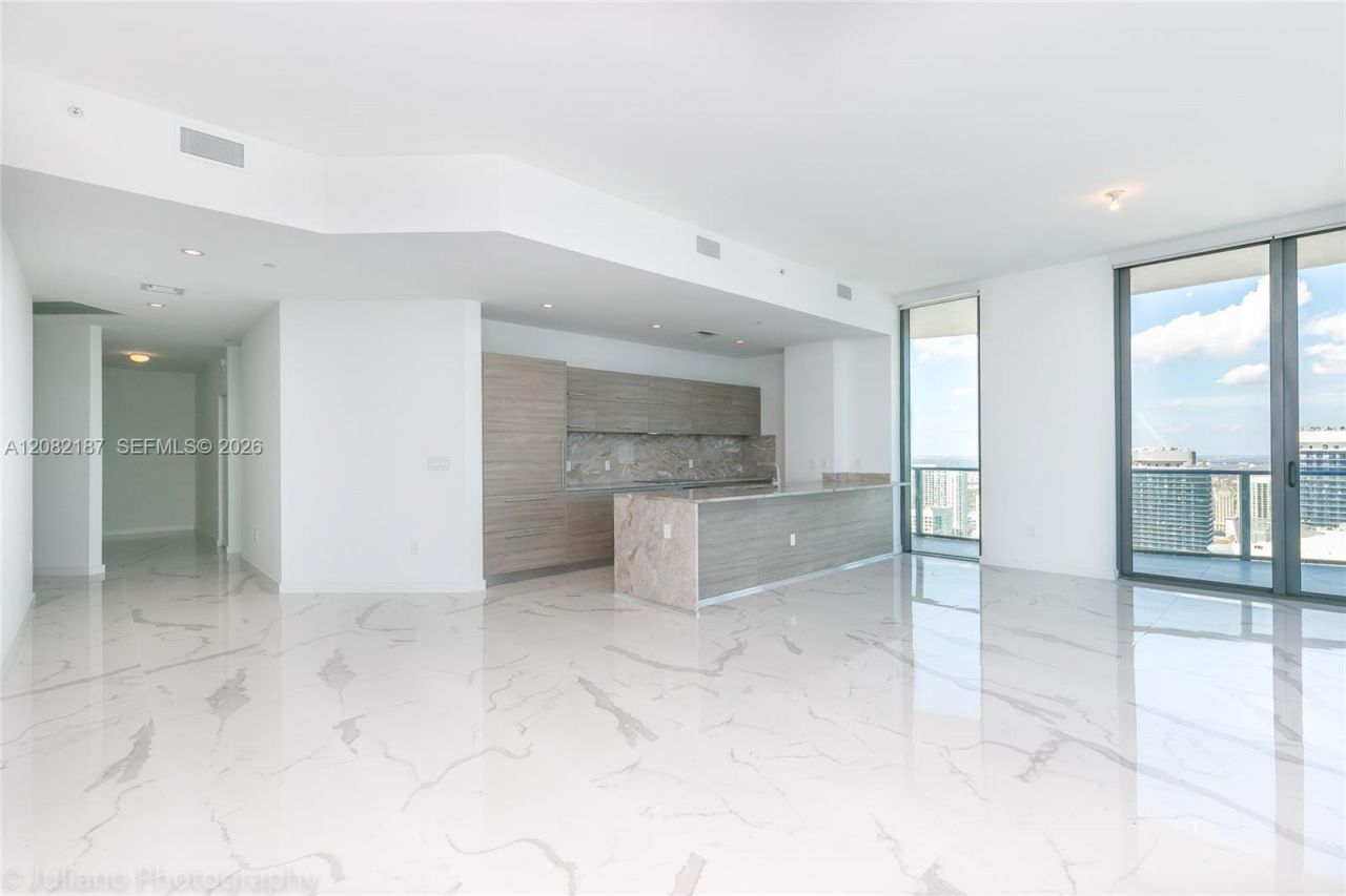 1300 S Miami Ave, Unit PH5101, Miami, FL 33130 Photo