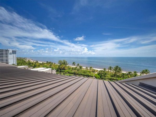 Unit 938, Key Biscayne, FL 33149