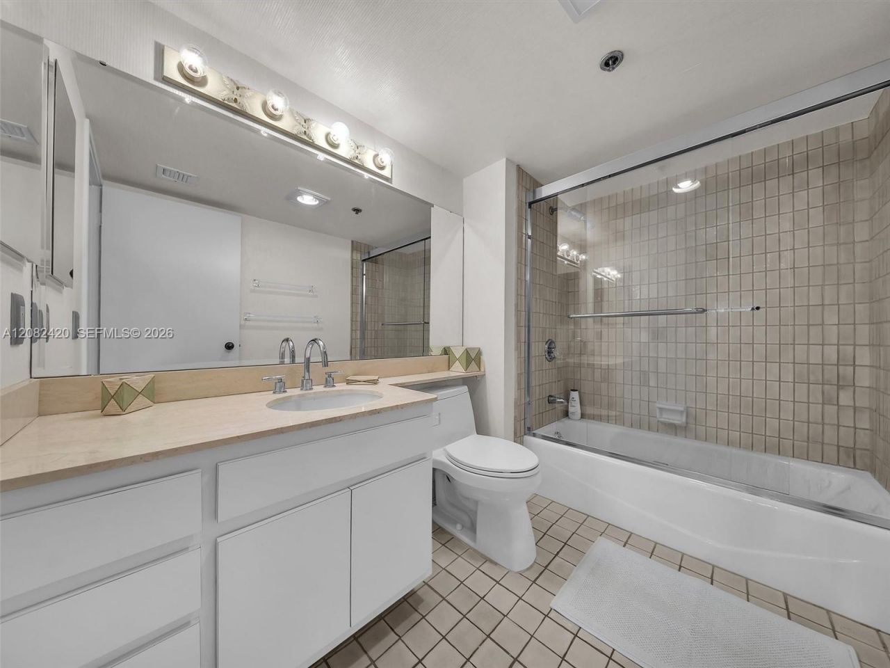 Please Call For Address, Unit 938, Key Biscayne, FL 33149 Photo