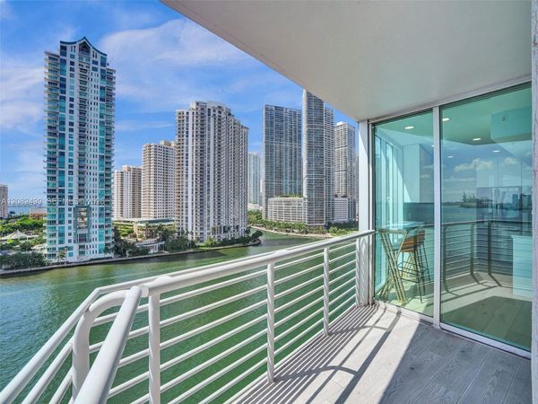 325 S Biscayne Blvd , Unit 1423, Miami, FL 33131