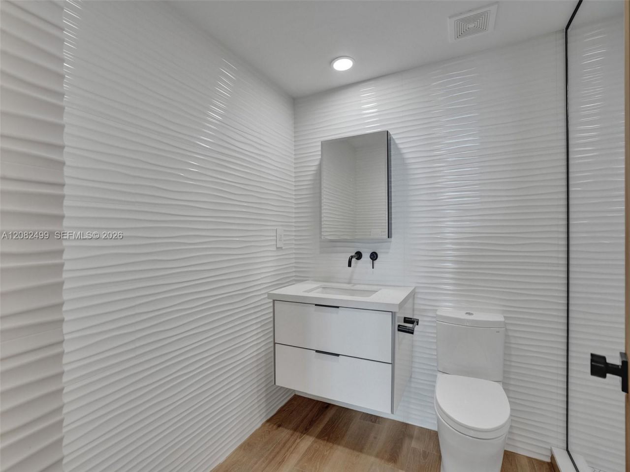 325 S Biscayne Blvd, Unit 1423, Miami, FL 33131 Photo