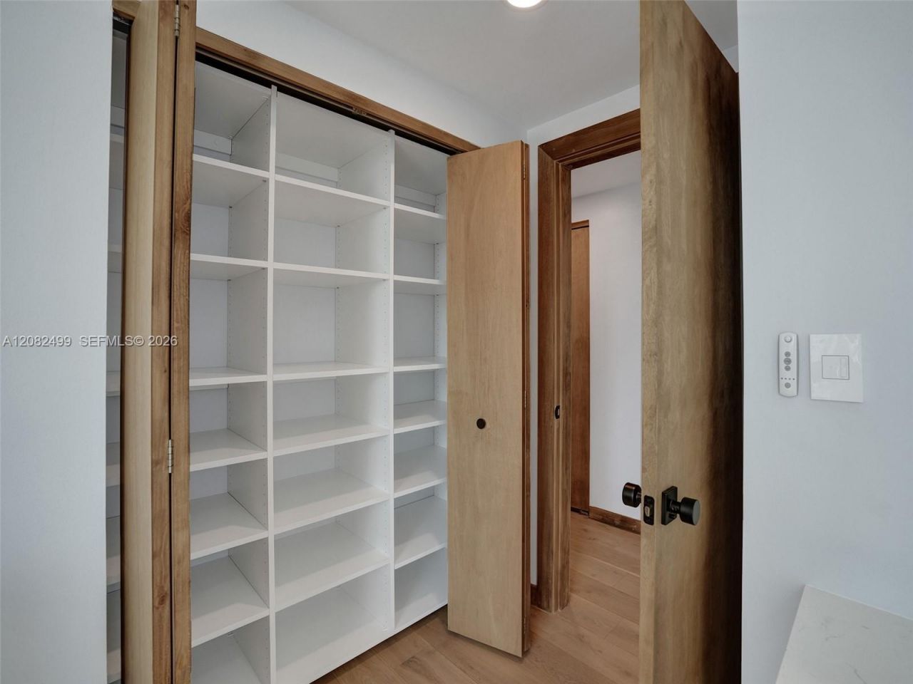 325 S Biscayne Blvd, Unit 1423, Miami, FL 33131 Photo