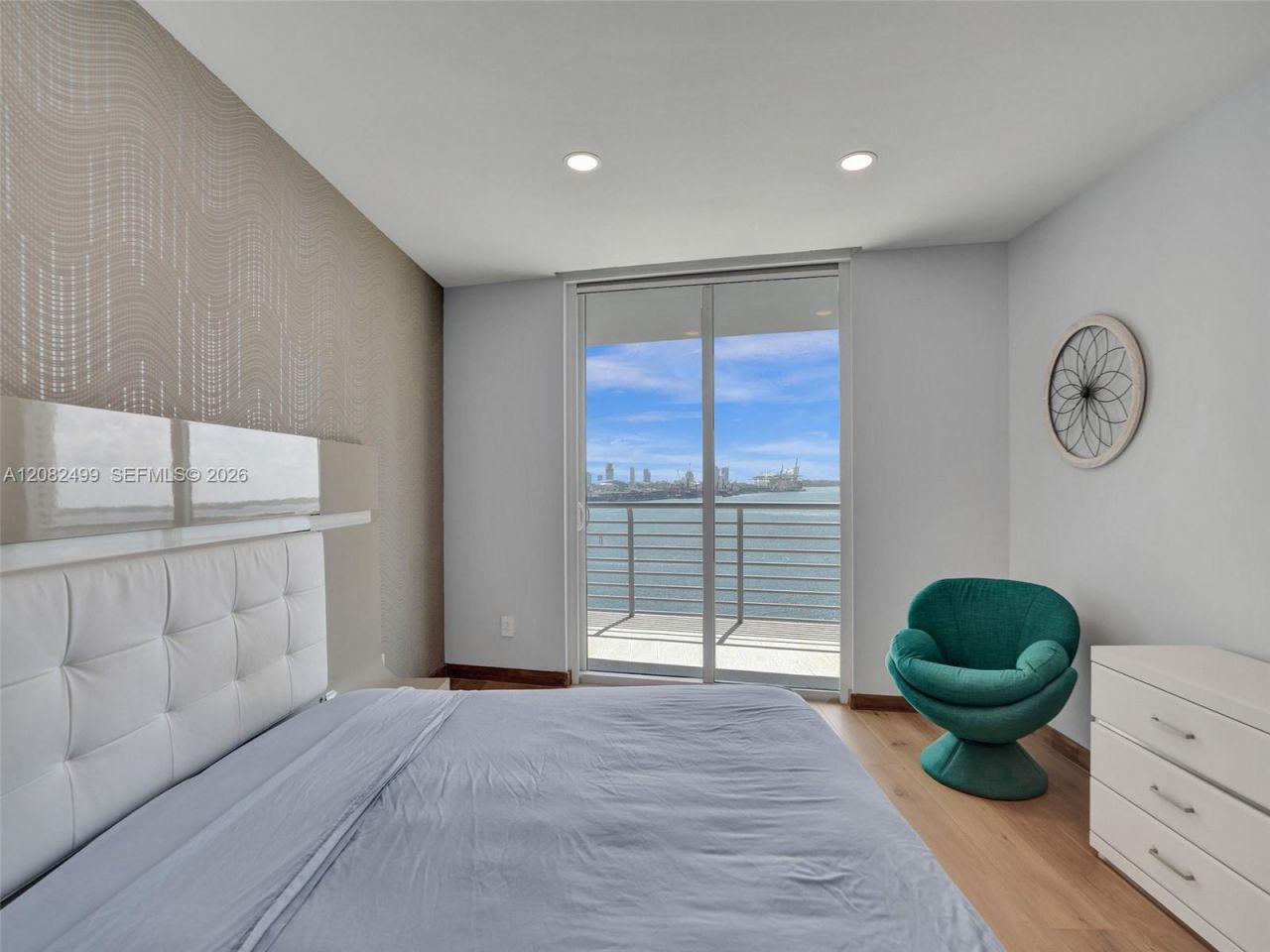 325 S Biscayne Blvd, Unit 1423, Miami, FL 33131 Photo