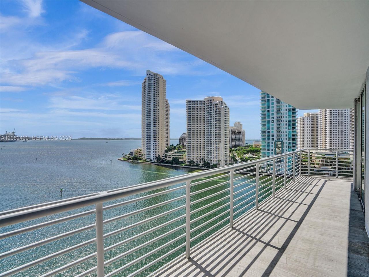 325 S Biscayne Blvd, Unit 1423, Miami, FL 33131 Photo
