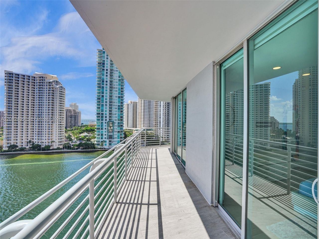 325 S Biscayne Blvd, Unit 1423, Miami, FL 33131 Photo