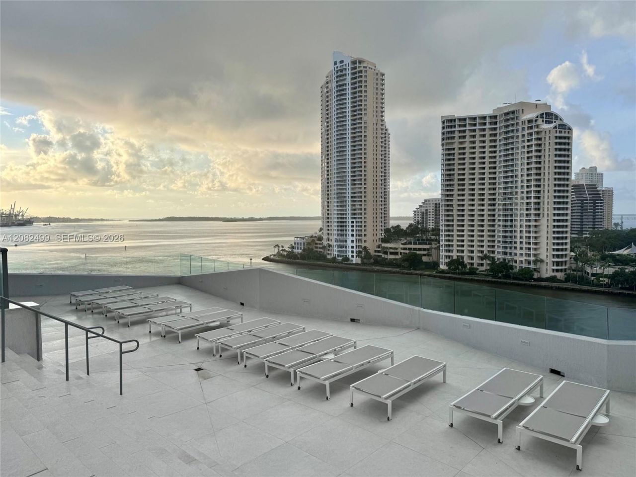 325 S Biscayne Blvd, Unit 1423, Miami, FL 33131 Photo