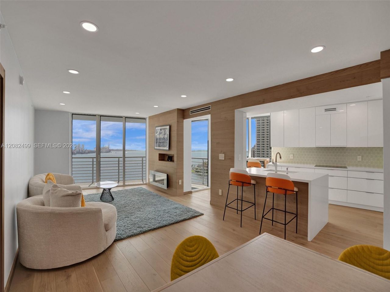 325 S Biscayne Blvd, Unit 1423, Miami, FL 33131 Photo