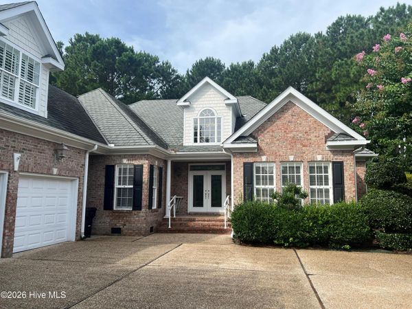 2104 Bay Colony Lane, Wilmington, NC 28405
