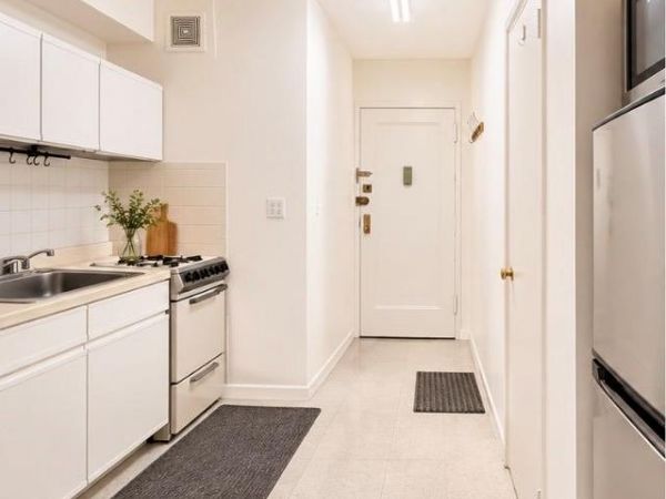 14445 Sanford Avenue , Unit 6, Flushing, NY 11355