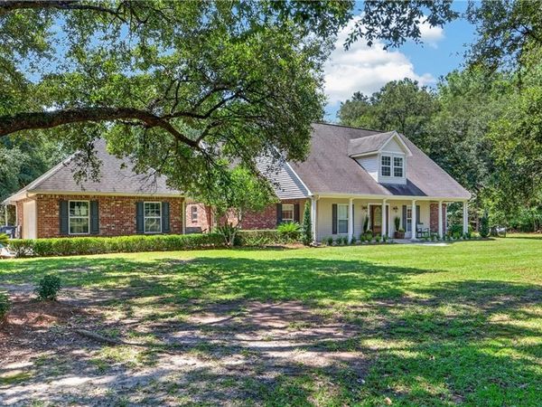115 EAGLE Road , Covington, LA 70435