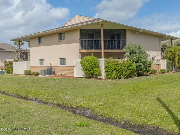 4117 Stock Avenue, Unit 602, Rockledge, FL 32955