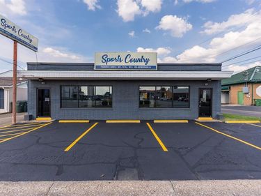 315 Park Plaza Dr, Owensboro, KY 42301
