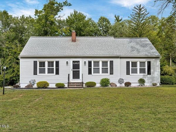 537 Sand Creek Road, Colonie, NY 12205