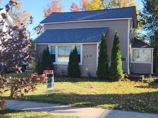 130 E Sycamore Street, Wayland, MI 49348