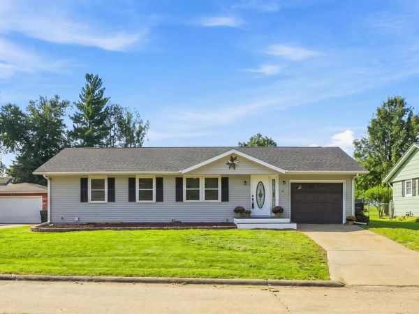 11 Rainbo Drive, Keokuk, IA 52632