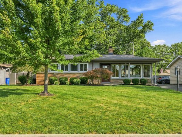 1950 Langham Road , Upper Arlington, OH 43221