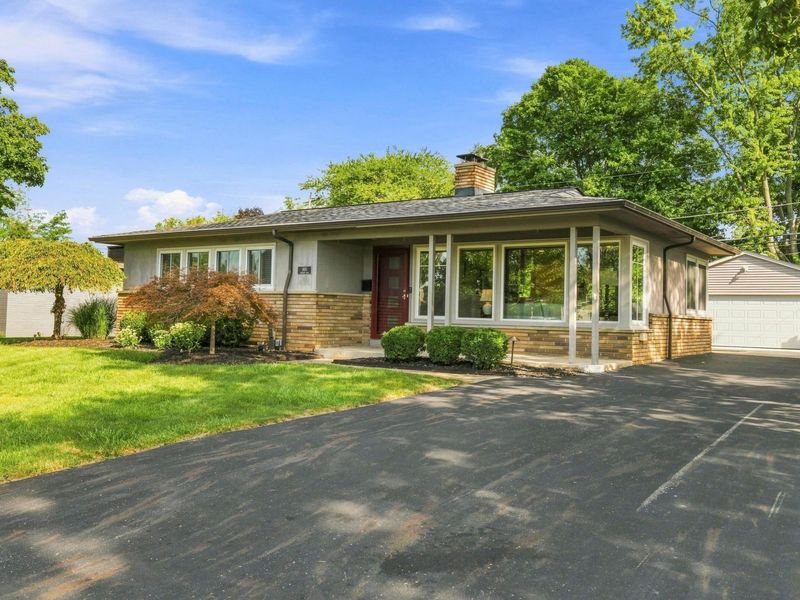 1950 Langham Road, Upper Arlington, OH 43221 Photo 5