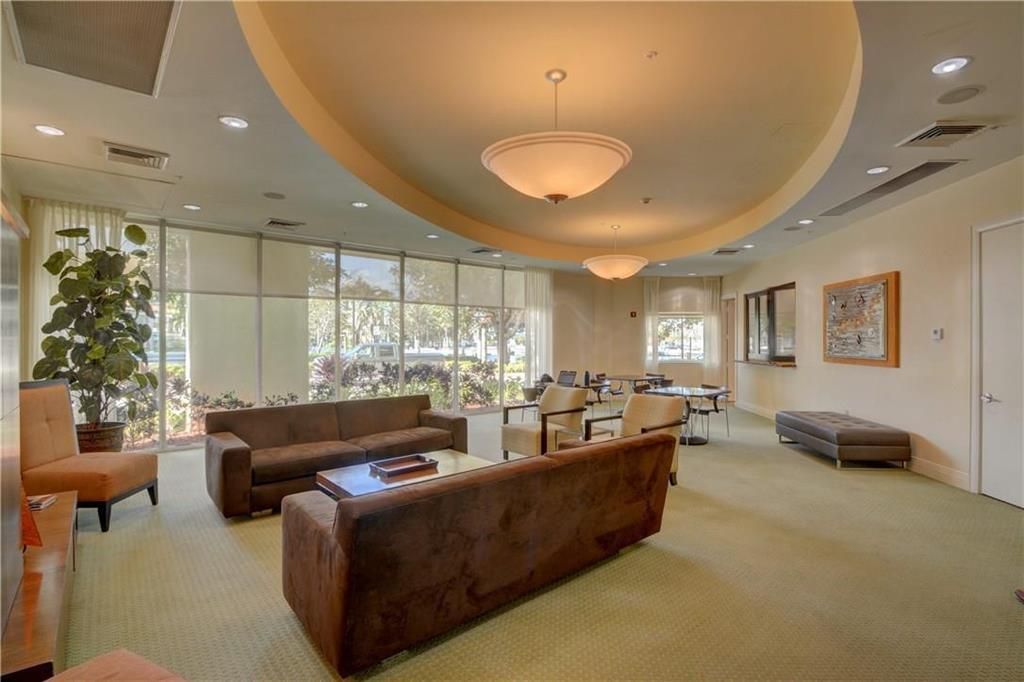 401 SW 4th Avenue, Unit 808, Fort Lauderdale, FL 33315 Photo