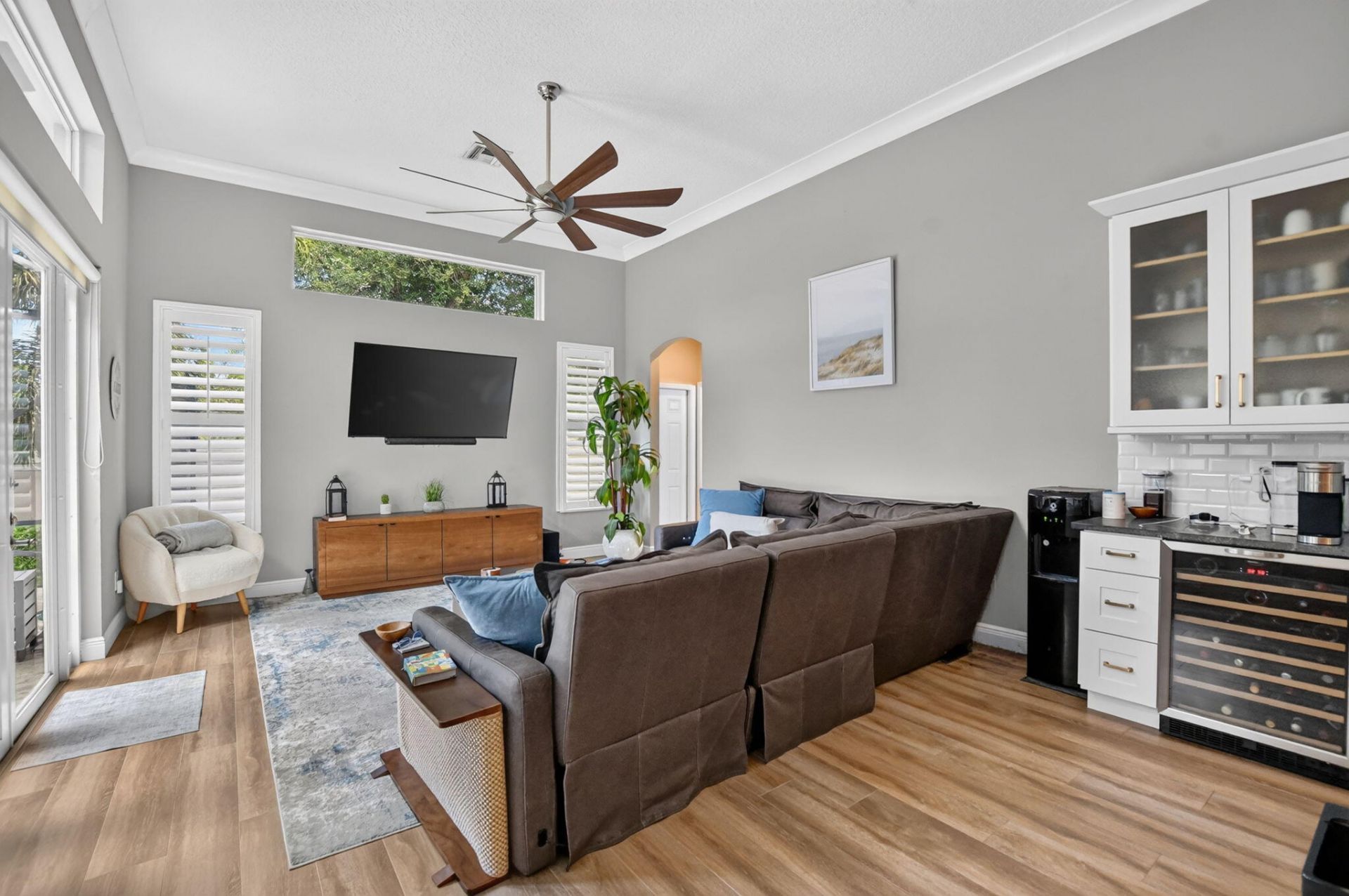 10 Lake Eden Drive, Boynton Beach, FL 33435 Photo