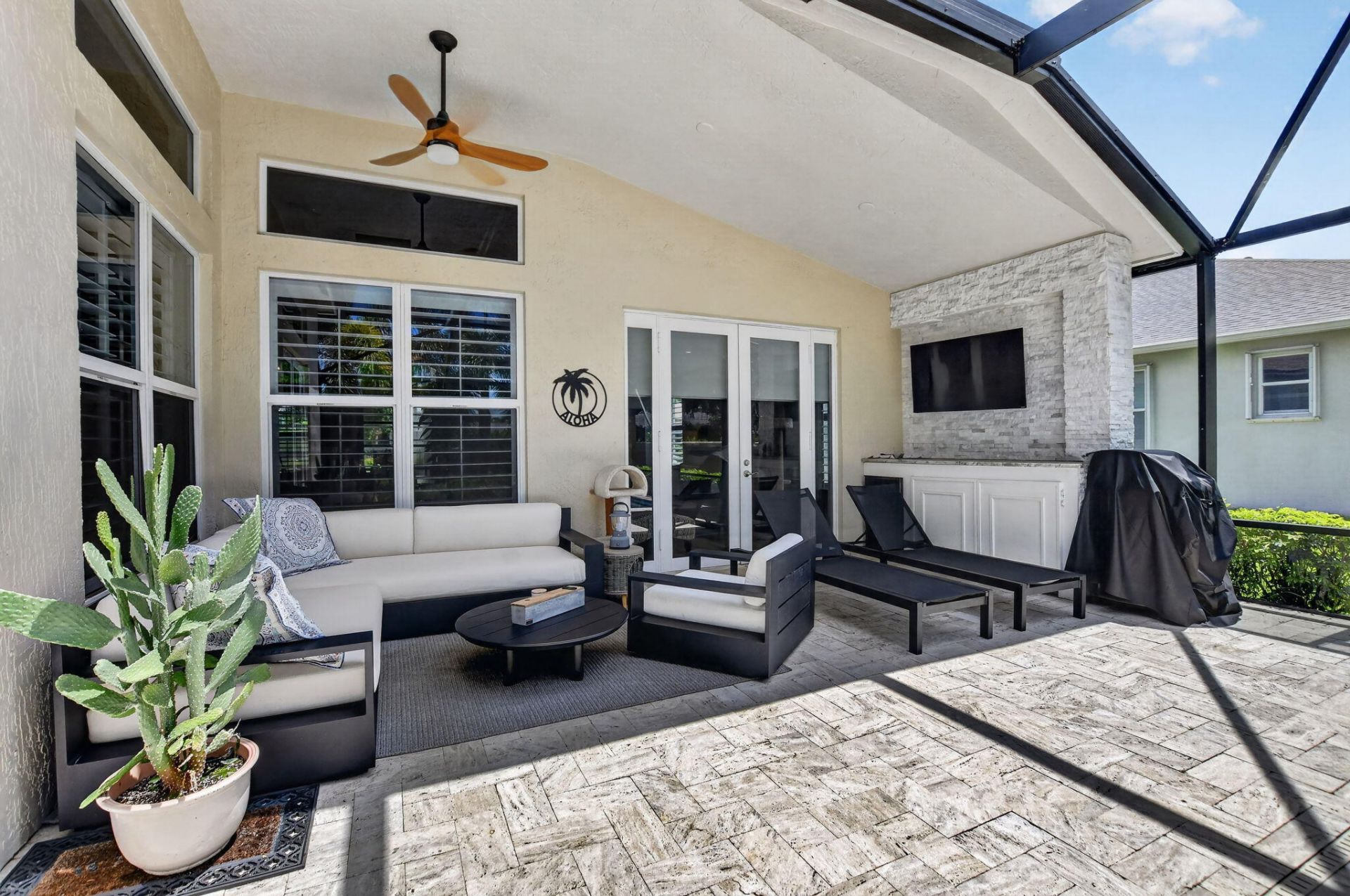 10 Lake Eden Drive, Boynton Beach, FL 33435 Photo