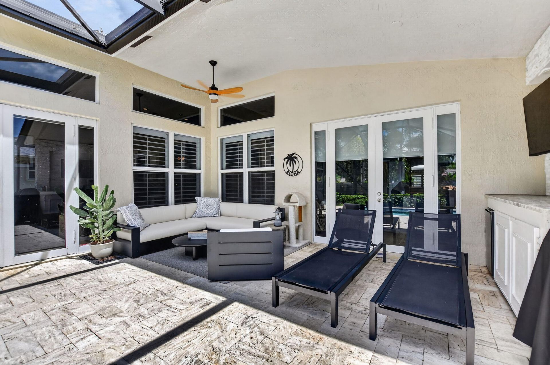 10 Lake Eden Drive, Boynton Beach, FL 33435 Photo