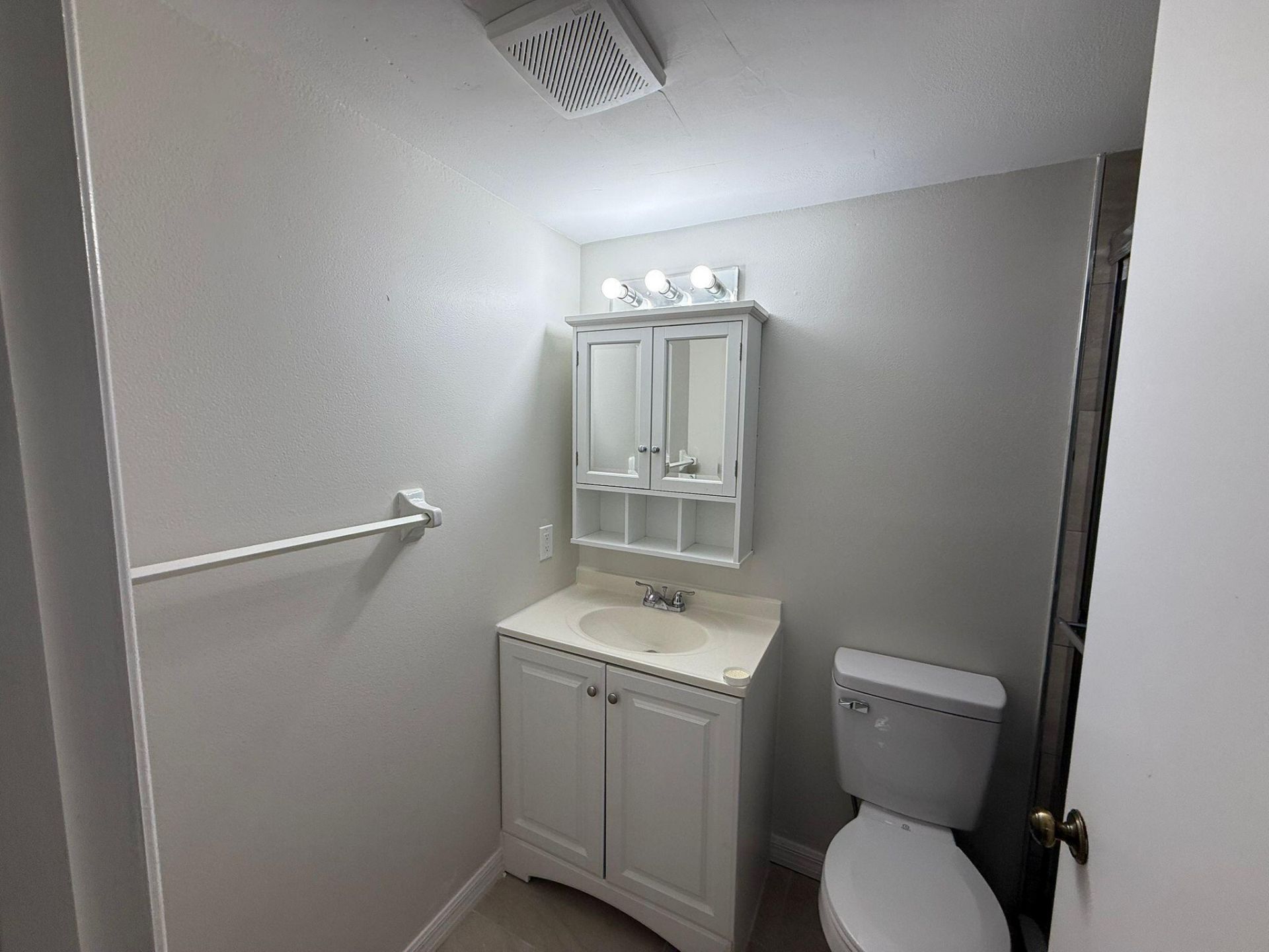 2200 Springdale Boulevard, Unit 206, Palm Springs, FL 33461 Photo
