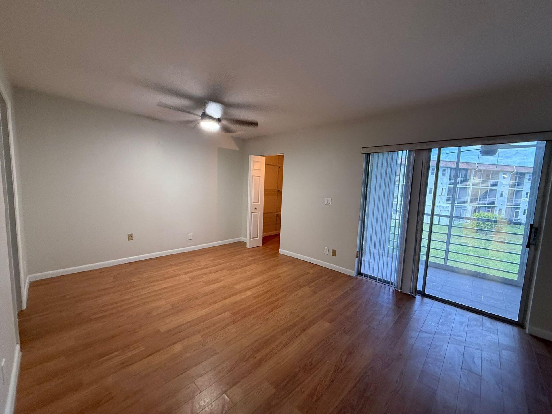 2200 Springdale Boulevard, Unit 206, Palm Springs, FL 33461 Photo