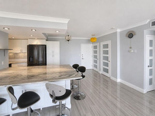 2800 N FLAGLER Drive, Unit 407, West Palm Beach, FL 33407