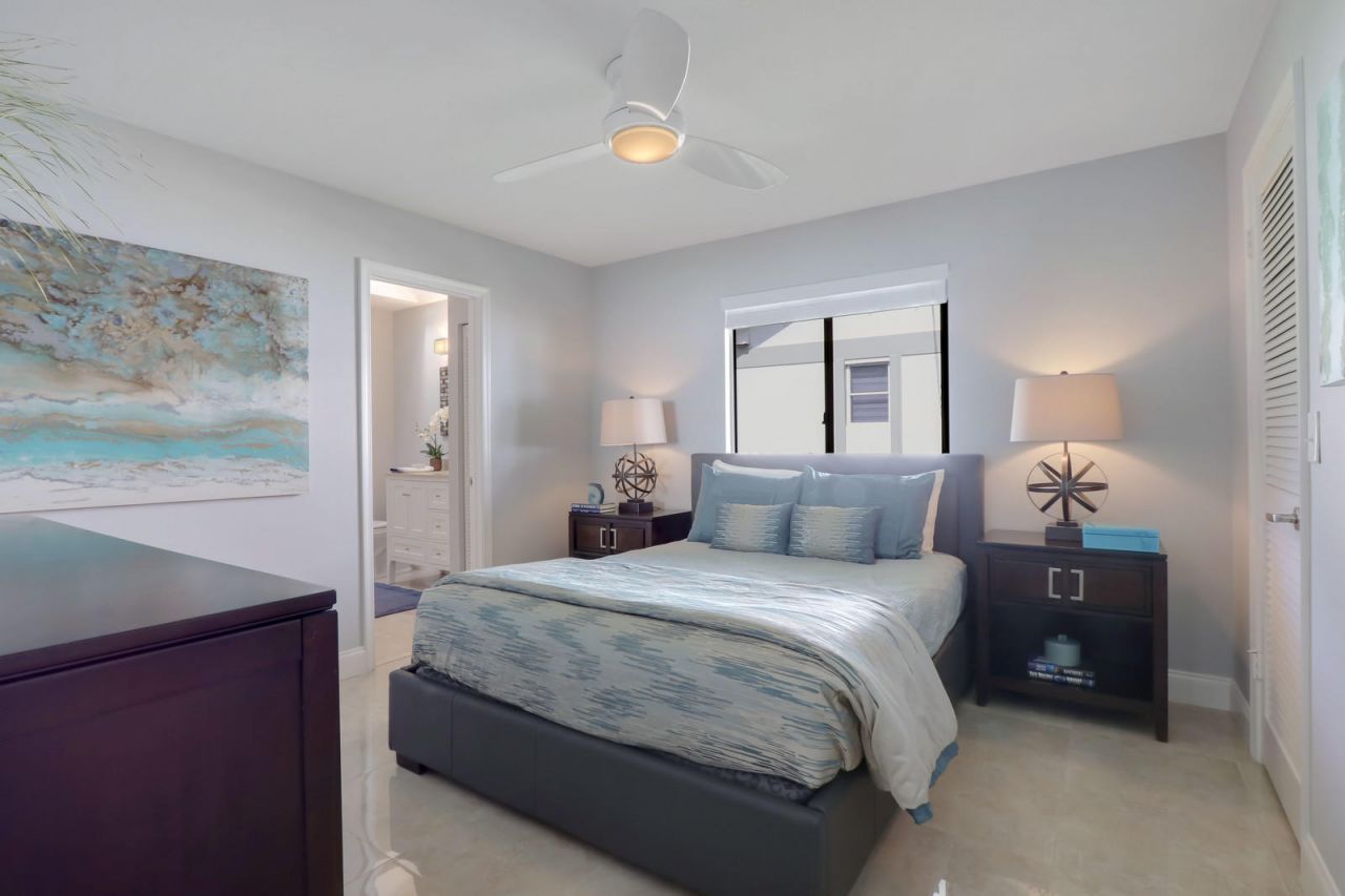 156 Thornton Drive, Palm Beach Gardens, FL 33418 Photo