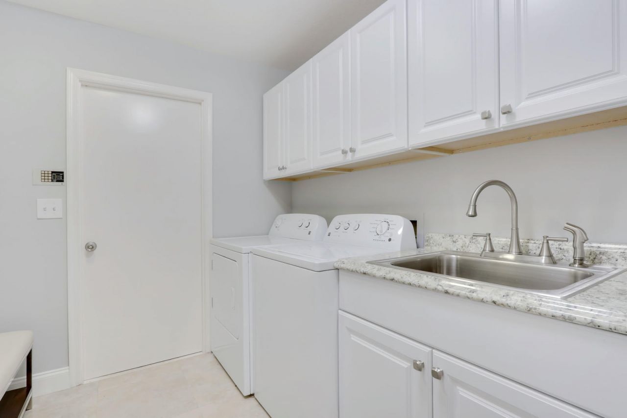 156 Thornton Drive, Palm Beach Gardens, FL 33418 Photo