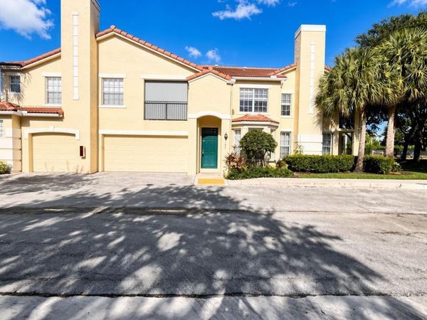 106 Belmont Place, Boynton Beach, FL 33436