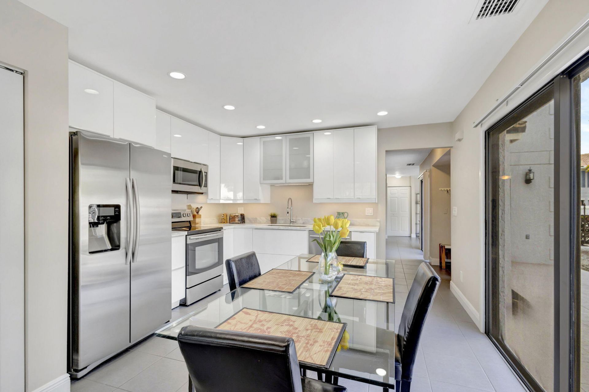 363 Prestwick Circle, Unit 1, Palm Beach Gardens, FL 33418 Photo