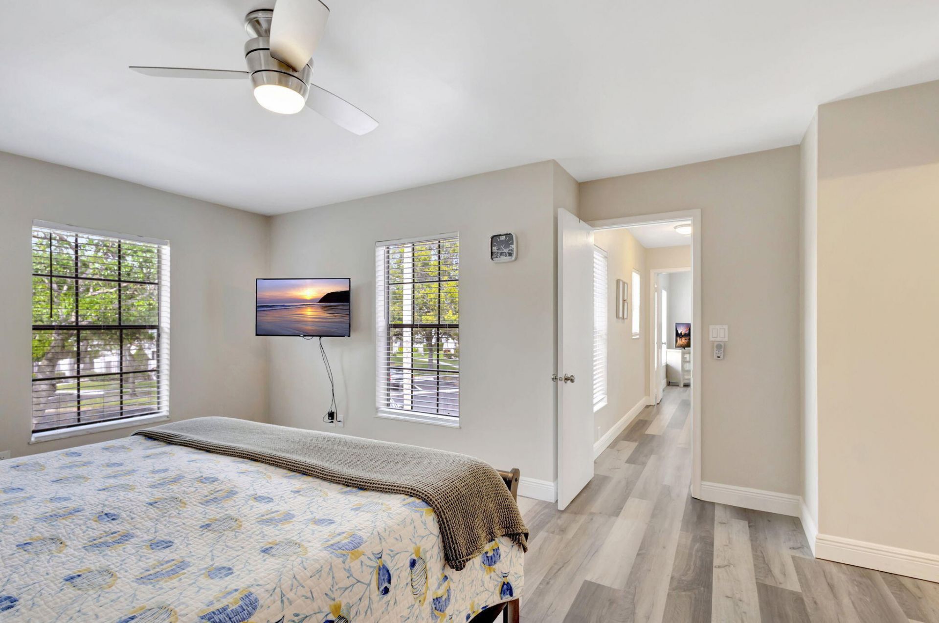 363 Prestwick Circle, Unit 1, Palm Beach Gardens, FL 33418 Photo