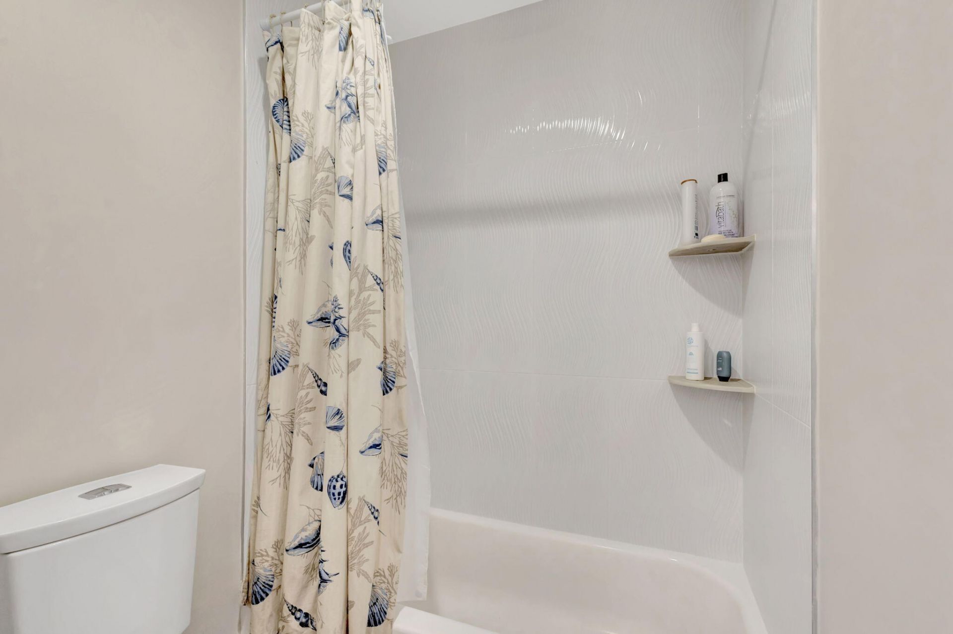 363 Prestwick Circle, Unit 1, Palm Beach Gardens, FL 33418 Photo